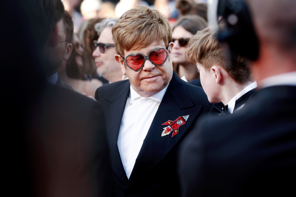 Charlotte Tilbury Elton John - liveshopping